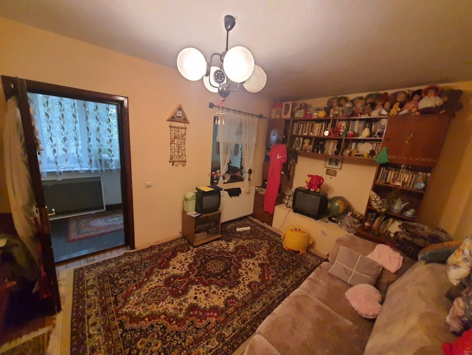 EXCLUSIV ULTRACENTRAL VILA 6 CAMERE-DEOSEBITA-POZITIE EXCELENTA - 8