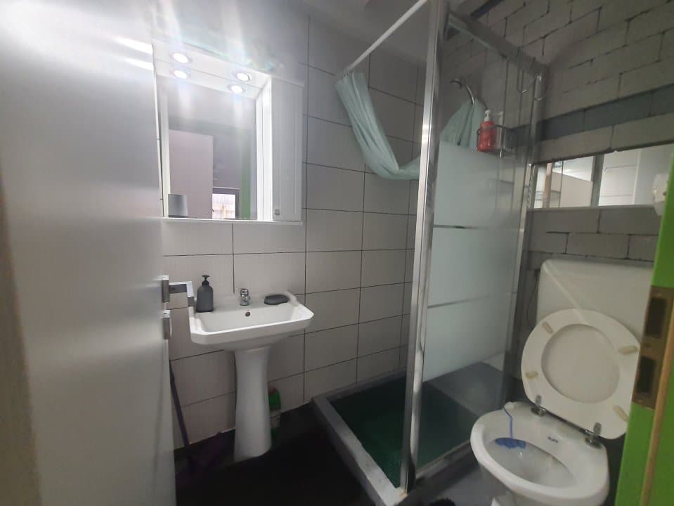 STUDIO CU GRADINA PROPRIE DE VANZARE IN MAMAIA NORD LA 3 MINUTE DE PLAJA - 12