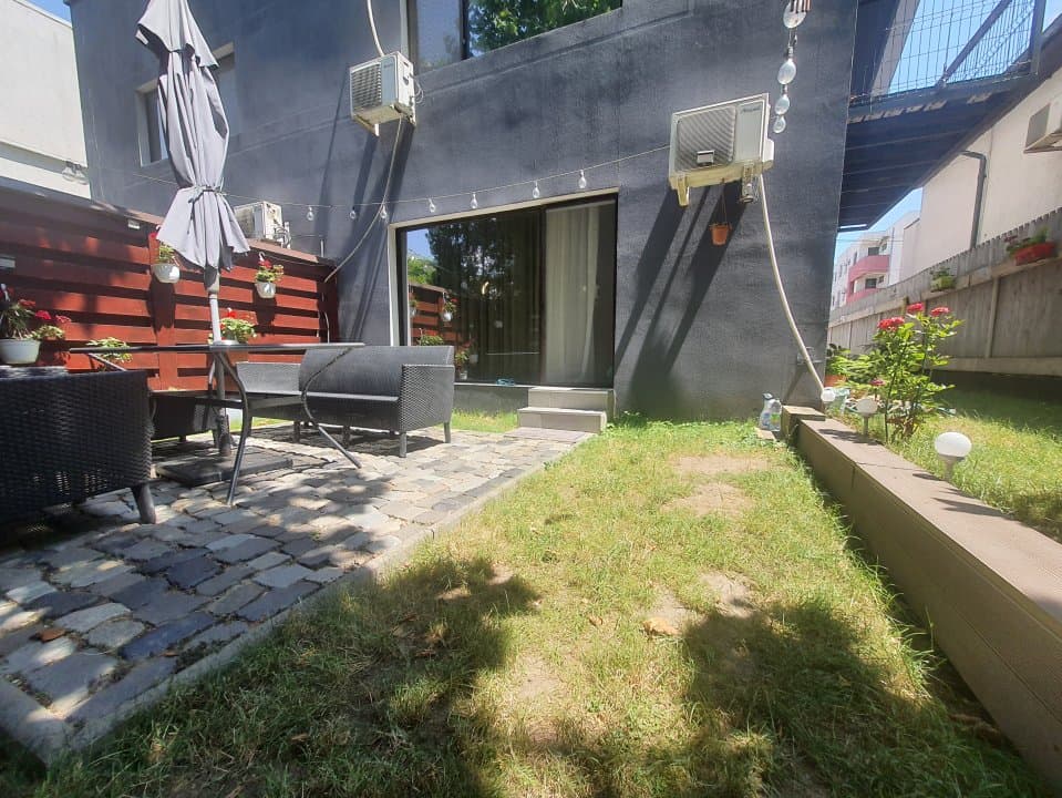 STUDIO CU GRADINA PROPRIE DE VANZARE IN MAMAIA NORD LA 3 MINUTE DE PLAJA - 3