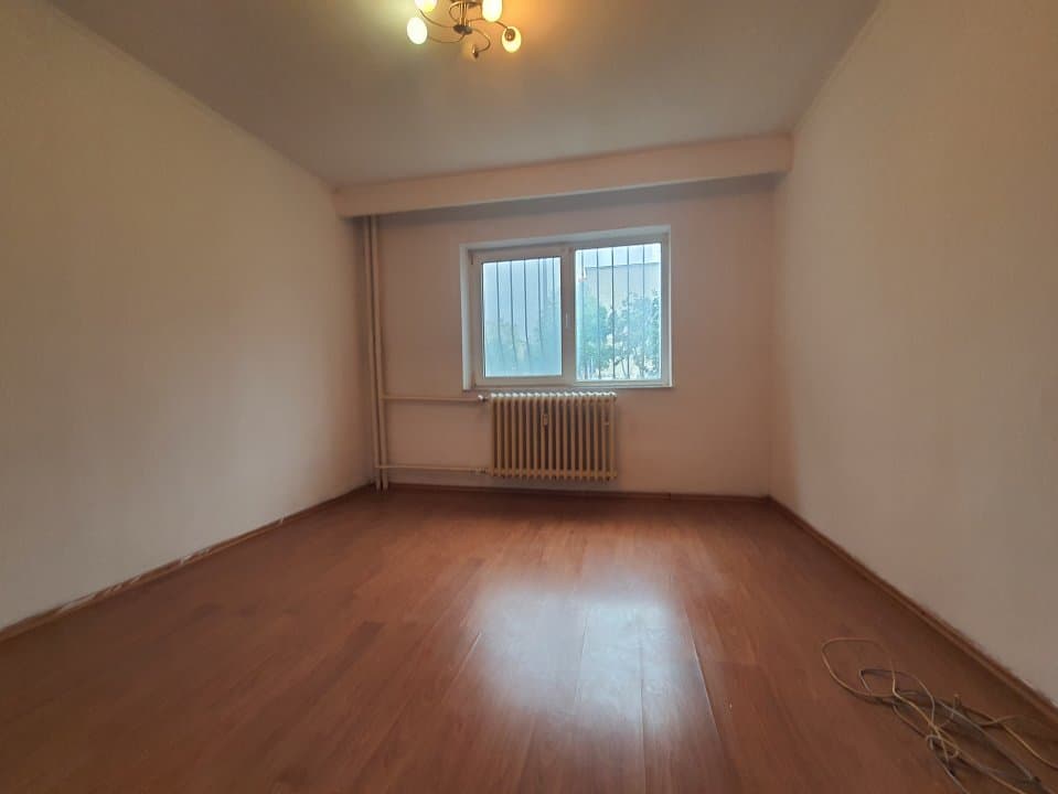 TOMIS NORD-CIRESICA-APARTAMENT CU 3 CAMERE DECOMANDAT 68 MP - 7