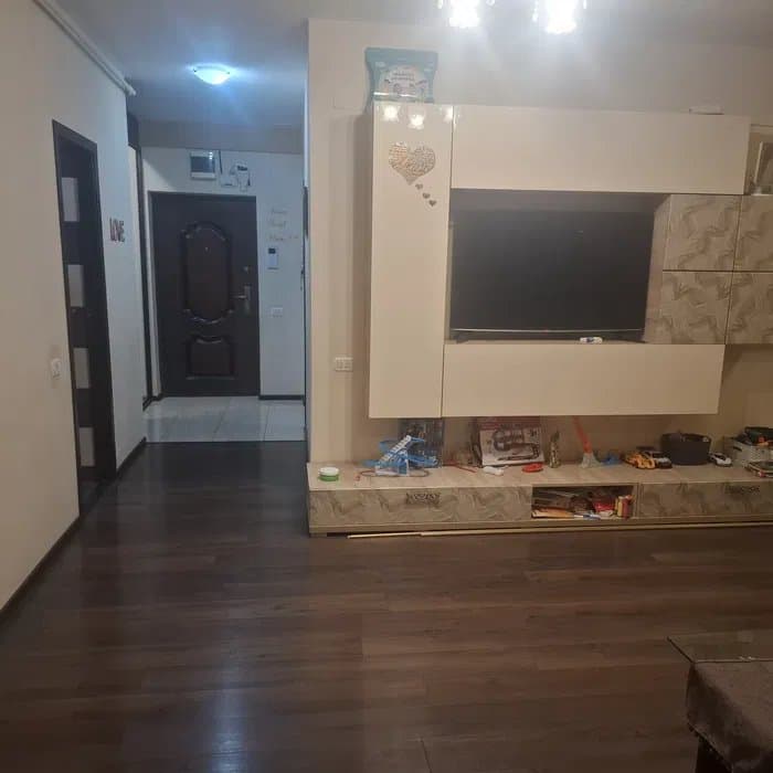 SCAFANDRI-APARTAMENT CU 2 CAMERE MOBILAT VEDERE CATRE MARE - 2