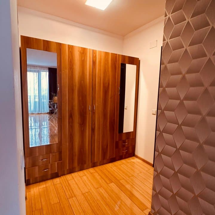 STATIUNEA MAMAIA-STUDIO MOBILAT SI UTILAT MODERN - 11