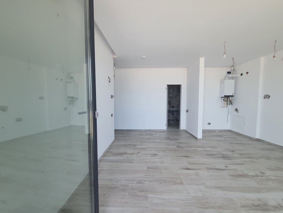 Descoperă un nou stil de viață la malul mării! Apartament 2 camere frontal mare - 12