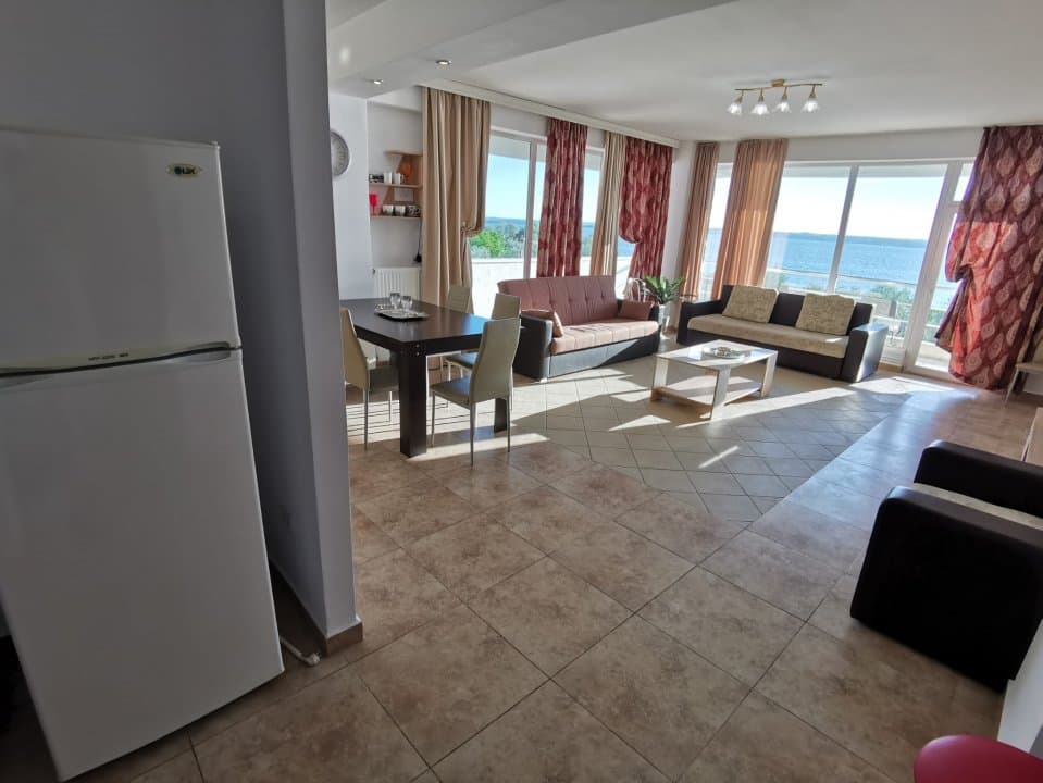 STATIUNEA MAMAIA-SUMMERLAND APARTAMENT CU 3 CAMERE 125 MP MOBILAT - 4