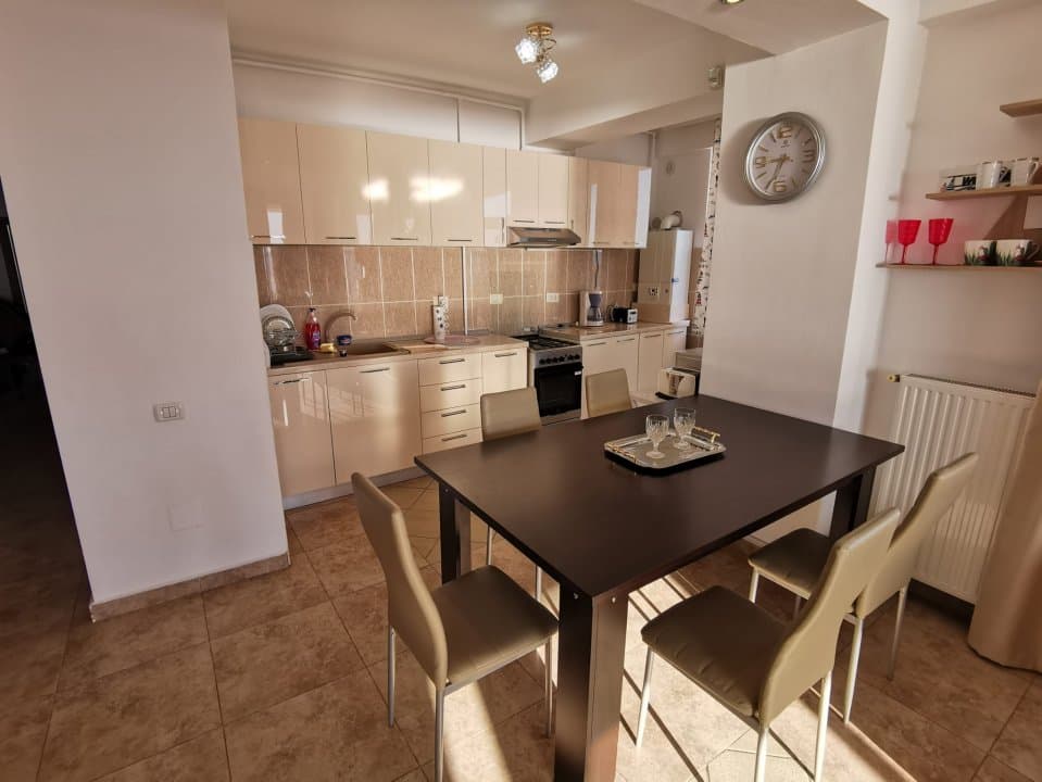 STATIUNEA MAMAIA-SUMMERLAND APARTAMENT CU 3 CAMERE 125 MP MOBILAT - 8