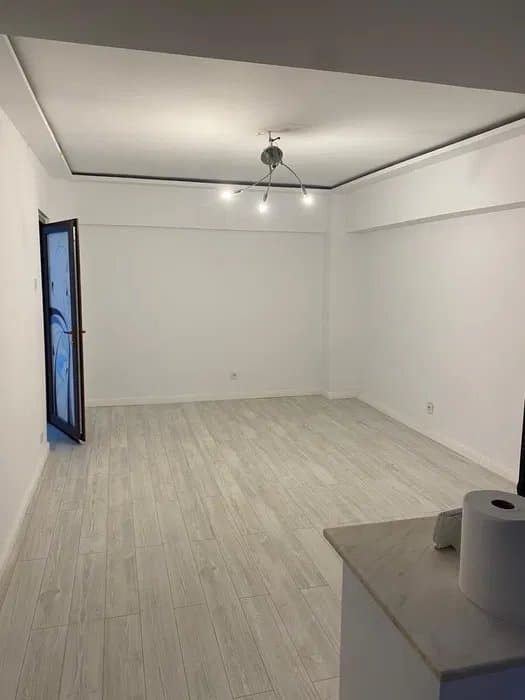 Apartament 2 Camere Transformat in 3 - Zona Boema - Etaj 1 - Centrala Pe Gaze - 2