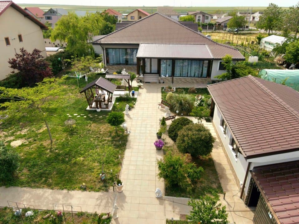 CHARMANTE, EXCLUSIV VILLA - Mihail Kogalniceanu - 2000mp - preț fix - Comision 0