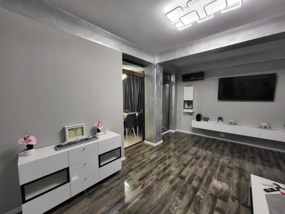 VICTORIA-APARTAMENT MODERN 3 CAMERE ETAJ 4 SI GARSONIERA LA MANSARDA - 2