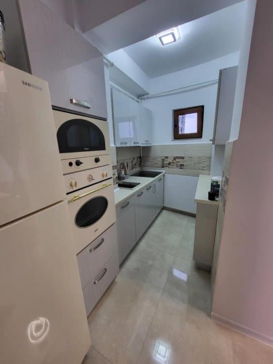 VICTORIA-APARTAMENT MODERN 3 CAMERE ETAJ 4 SI GARSONIERA LA MANSARDA - 11