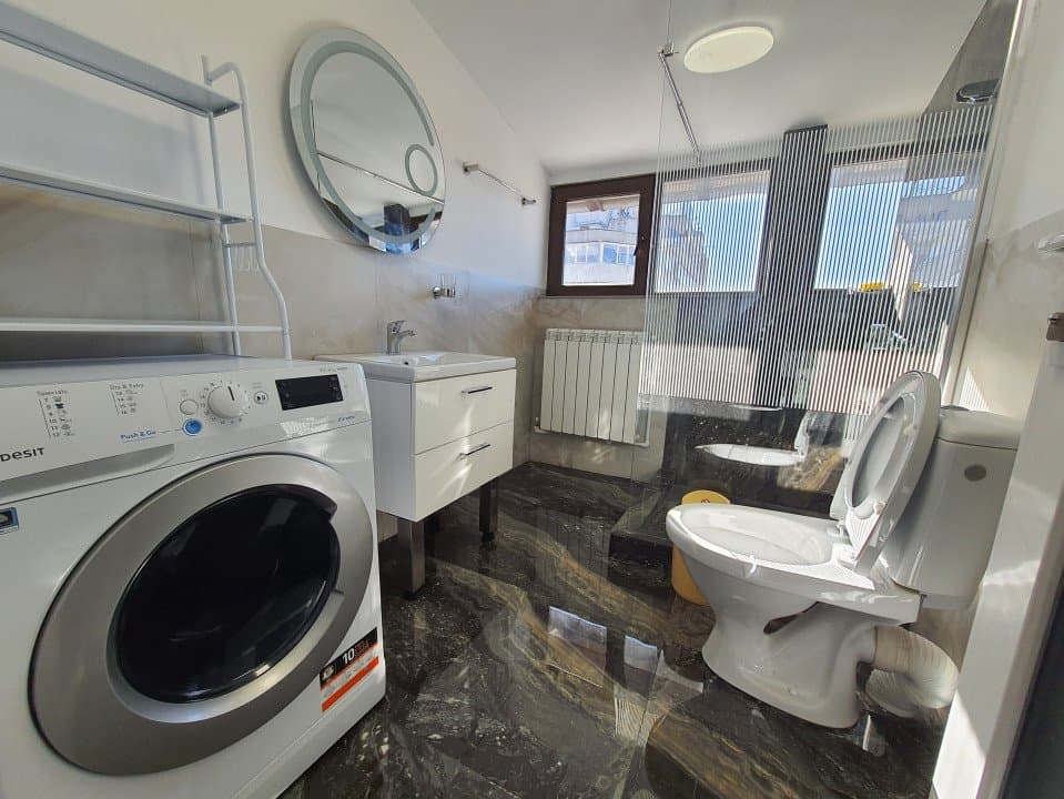 VICTORIA-APARTAMENT MODERN 3 CAMERE ETAJ 4 SI GARSONIERA LA MANSARDA - 17