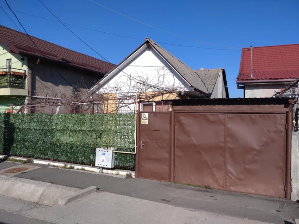 Casa Valu Lui Traian  - Teren 600 Mp - Centrala Pe Gaze