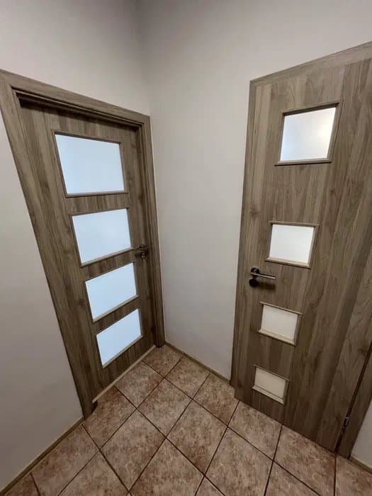 Garsoniera Imbunatatita - CET - Bucatarie Mobilata Si Utilata - 4