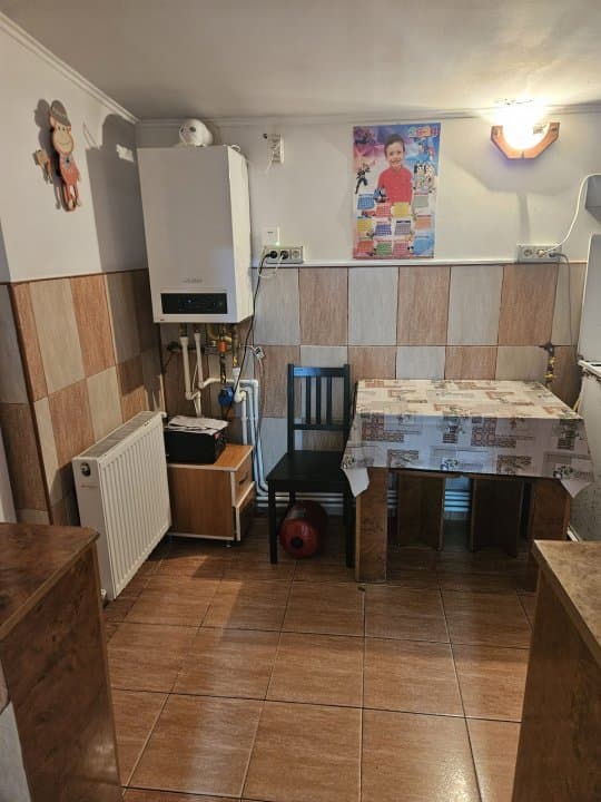 Casa 4 Camere - Teren 427 Mp - Viile Noi - Centrala Pe Gaze - 16