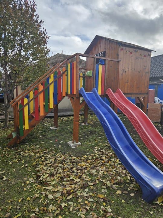 Casa 4 Camere - Teren 427 Mp - Viile Noi - Centrala Pe Gaze - 4