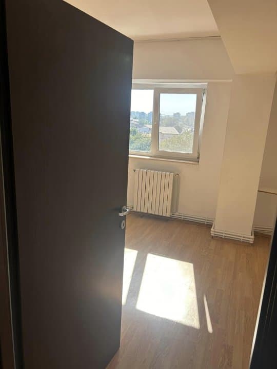 Apartament 3 Camere - Zona Far - Liber - Centrala Pe Gaze - 10