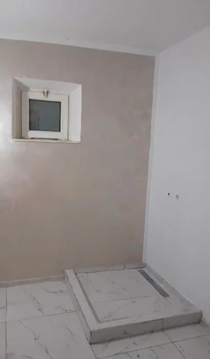 Apartament Spatios 3 Camere - Poarta 6 - 2 Grupuri Sanitare-Centrala gaze - 6