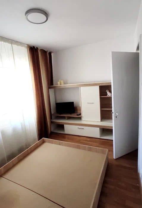CET-ANDA APARTAMENT CU 3 CAMERE DECOMANDAT ETAJ 2 GAZE - 2