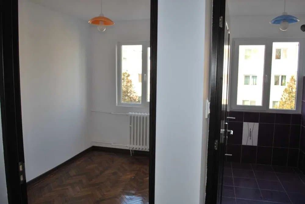 Apartament 3 Camere - Tomis Nord -  Campus - Renovat - Partial Mobilat - 4