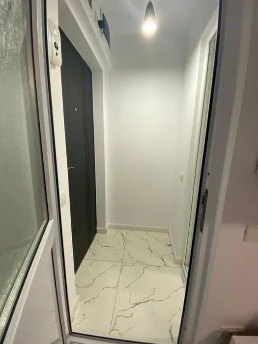 Garsoniera - Tomis Nord - Renovata Integral - Etaj 2 - Centrala Pe Gaze - 4