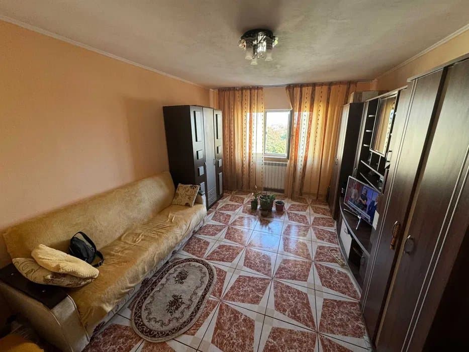 Apartament 2 Camere - Navodari - Etaj 4 - Centrala Pe Gaze