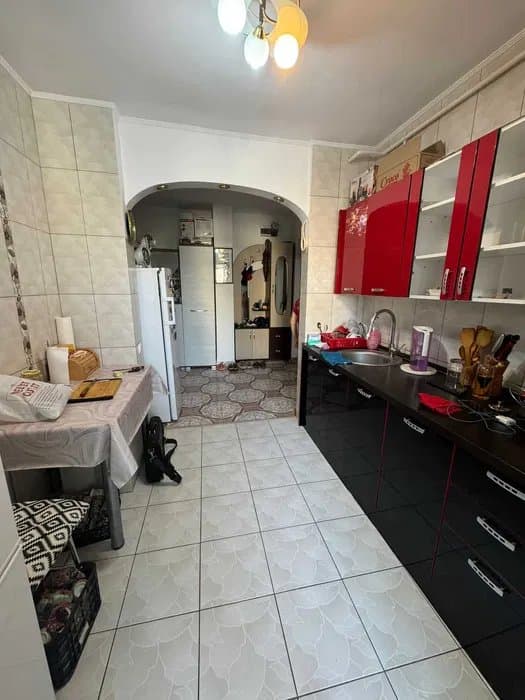 Apartament 2 Camere - Navodari - Etaj 4 - Centrala Pe Gaze - 4