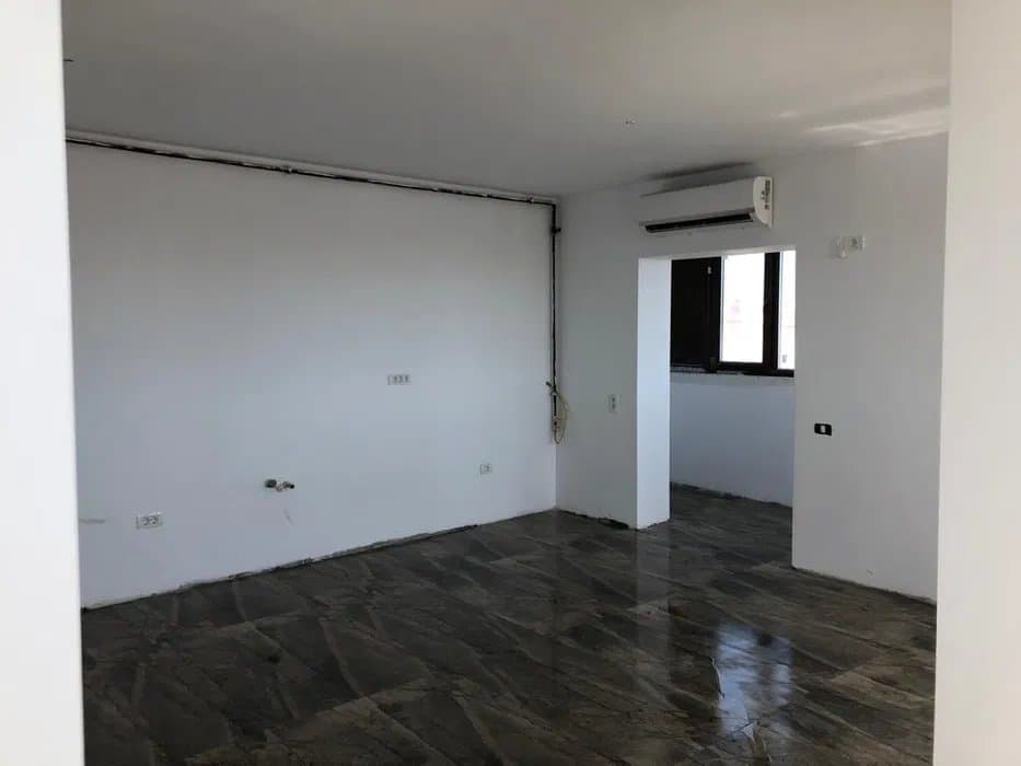 Apartament 2 Camere - 90 MP - Bloc Nou - Zona Compozitori - 3