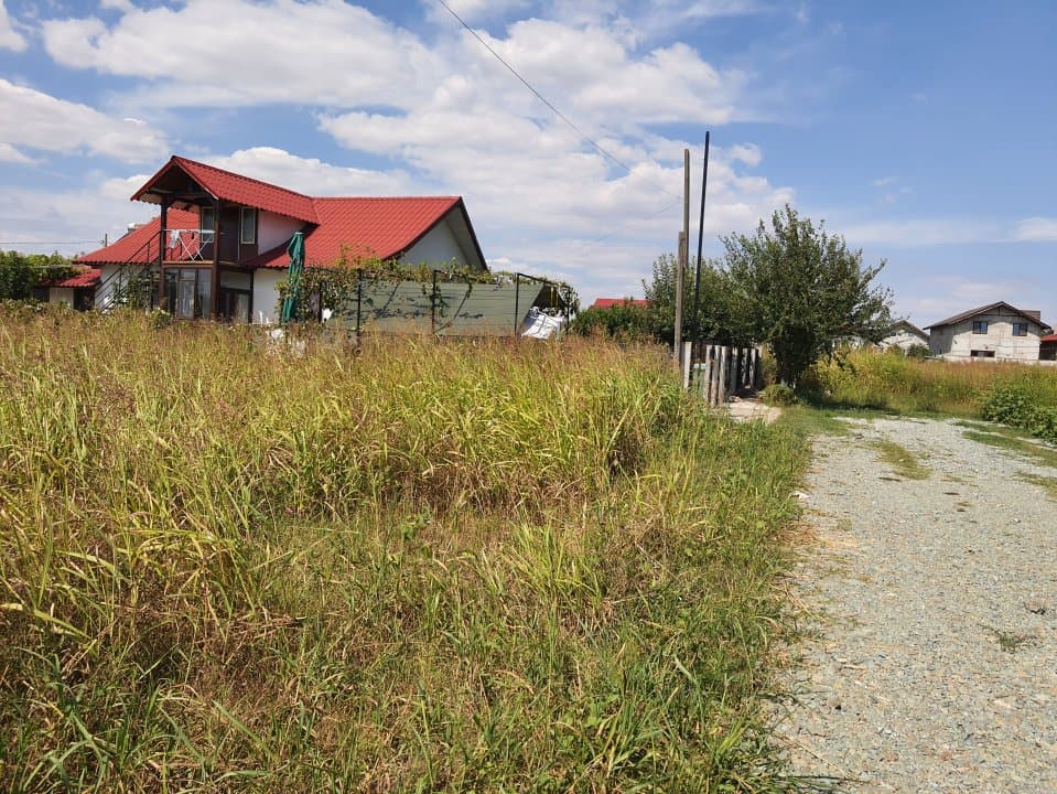 TECHIRGHIOL-TEREN INTRAVILAN 400 mp IN LOCALITATE ZONA  LOCUITA CU UTILITATI - 3