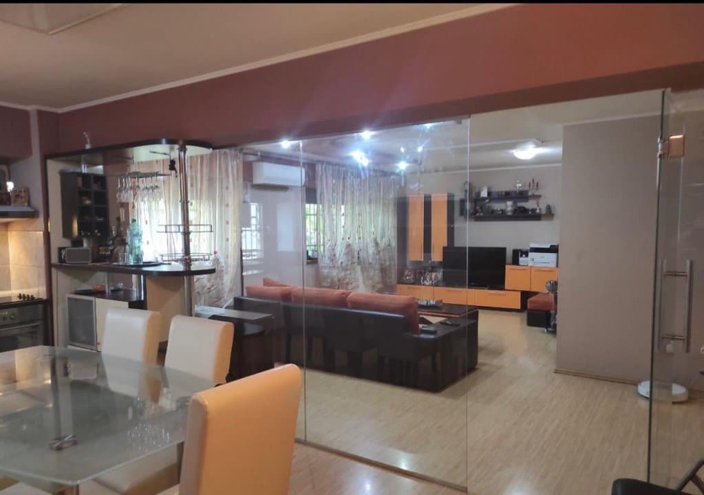 GARA - APARTAMENT CU 3 CAMERE ULTRASPATIOS CENTRALA GAZE - 5