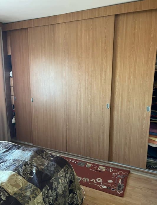 Apartament 4 Camere - Poarta 6 - Etaj Intermediar - Mobilat - Gaze La Usa - 3