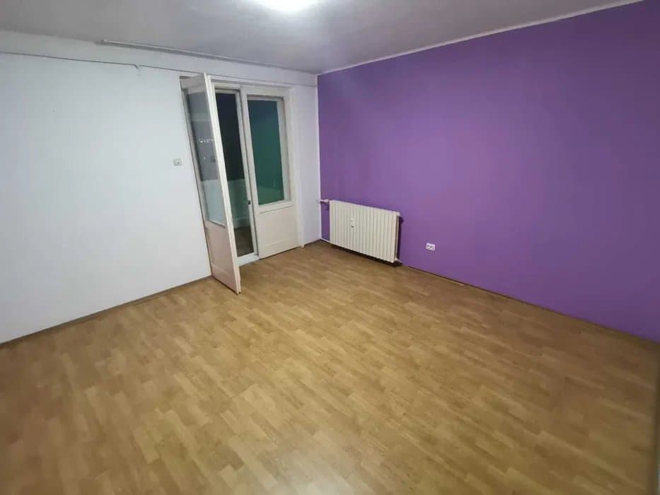 Garsoniera - Bld. 1 Mai Vechi - Partial Mobilata - Ideal Investitie