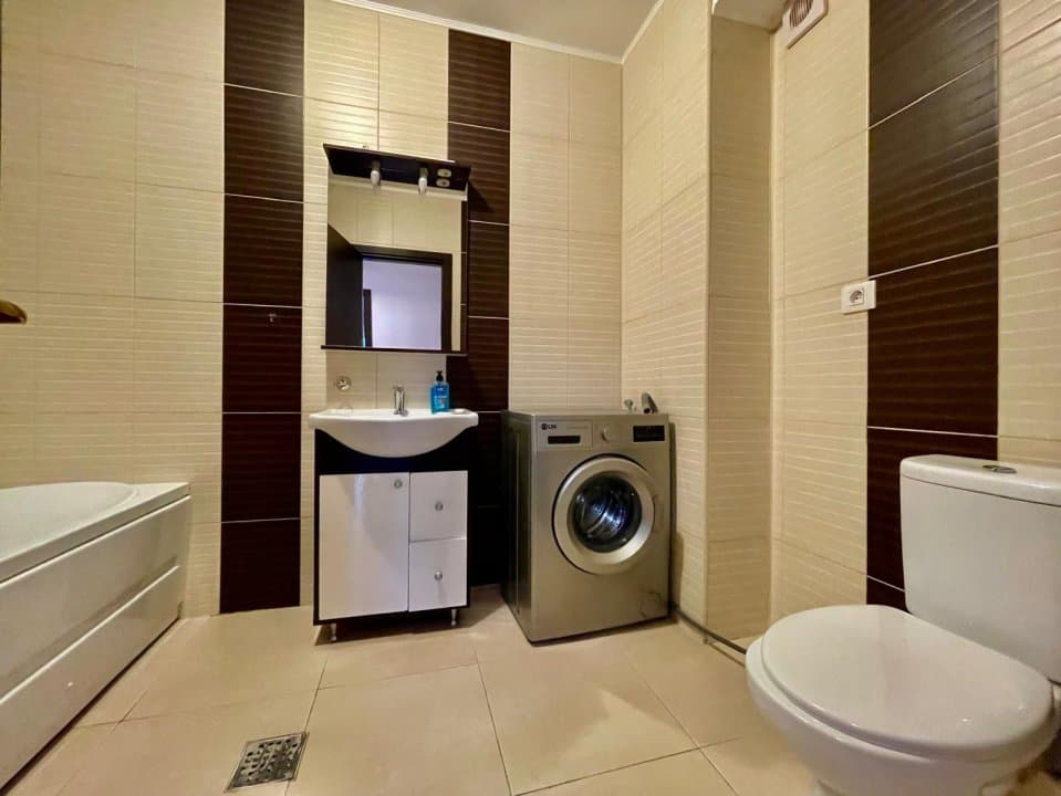 Apartament 3 Camere - Statiunea Mamaia - Summerland - La 50M De Plaja - 9