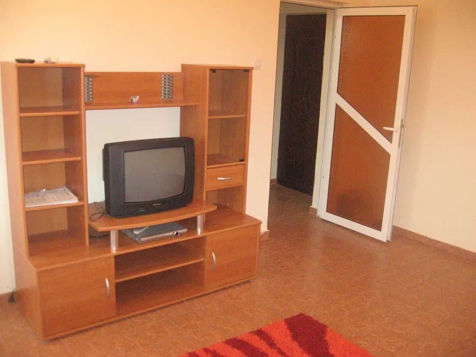 Garsoniera - Faleza Nord - Universitatea Spiru Haret - Mobilata