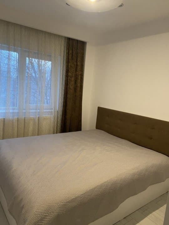 Apartament 3 Camere - Zona Far - Etaj 3 - Renovat - Mobilat Complet - 5