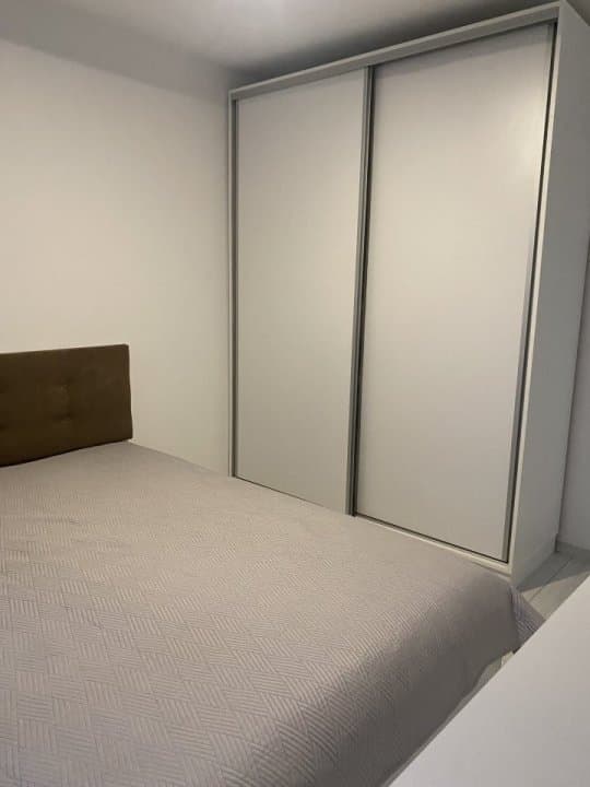 Apartament 3 Camere - Zona Far - Etaj 3 - Renovat - Mobilat Complet - 6