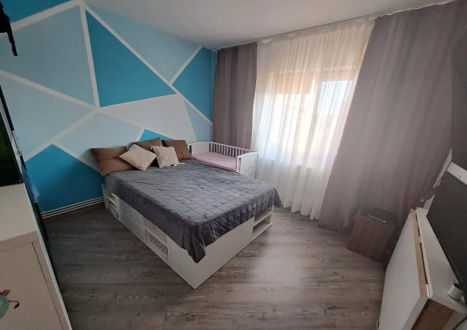 Apartament 2 Camere Decomandate - Zona Tomis III - Mobilat - Centrala Pe Gaze - 2