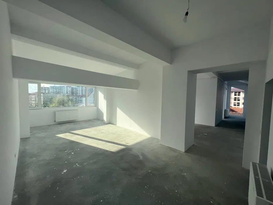 Apartament 4 Camere Ultraspatios - Zona Compozitorilor - La Alb - Bloc Nou