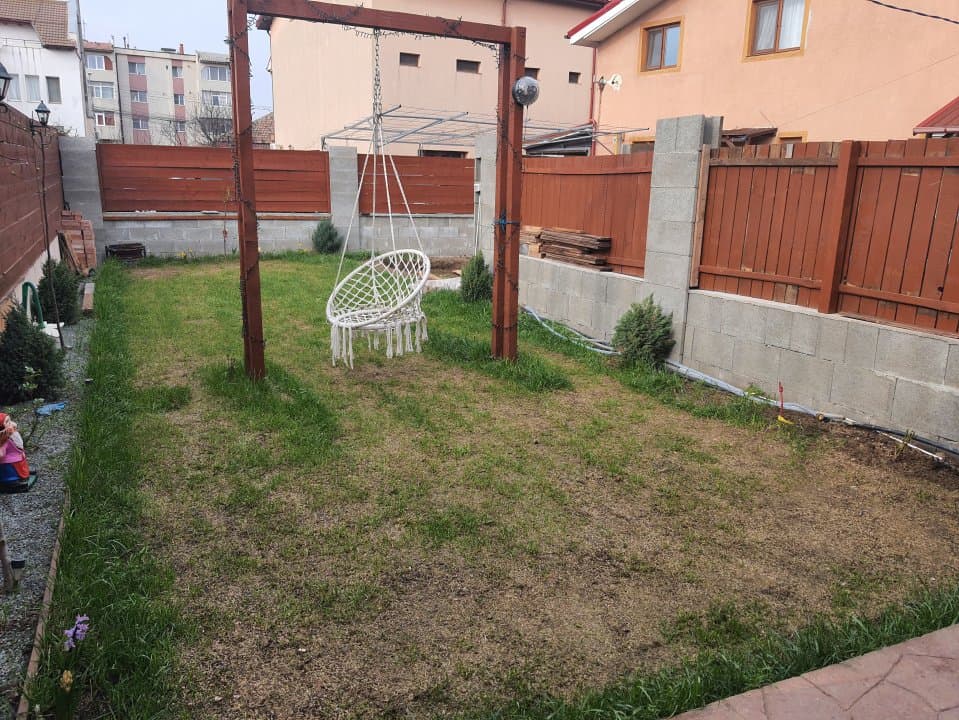 Casa P+M - Agigea - Teren 350 Mp - Centrala Pe Gaze Noua - Semineu Modern - 19