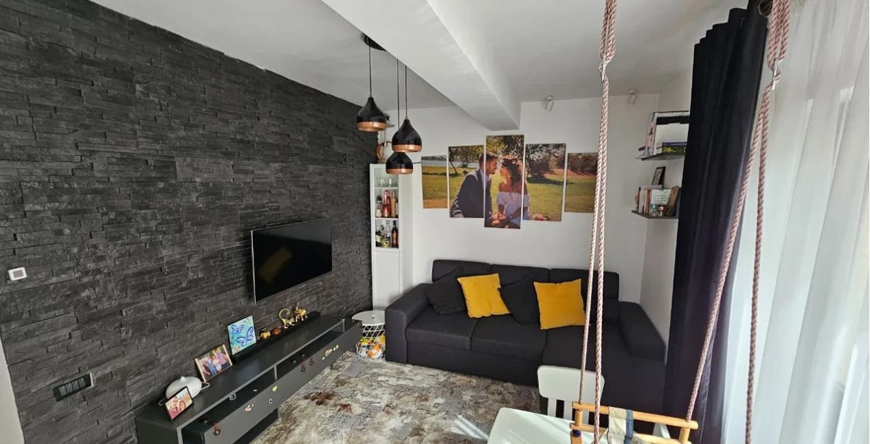 COMPOZITORI APARTAMENT CU 3 CAMERE MOBILAT SI UTILAT