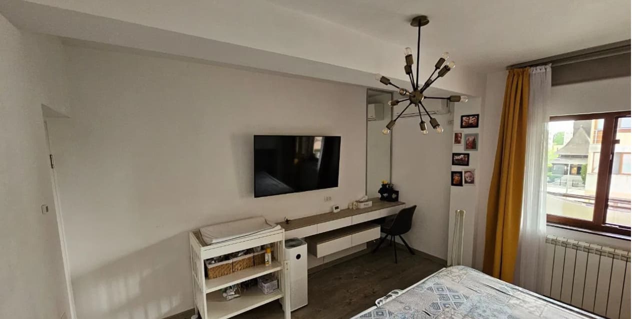 COMPOZITORI APARTAMENT CU 3 CAMERE MOBILAT SI UTILAT - 4