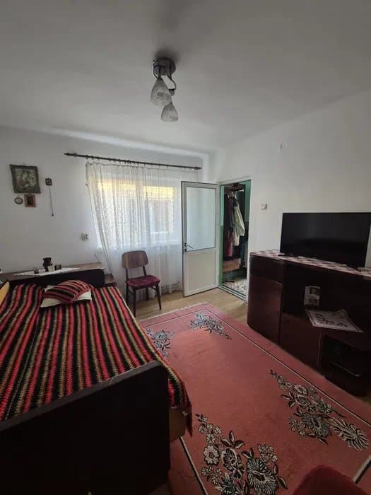 Casă 4 Camere + Garaj + Beci – Cartier Coiciu, Zona Institutul de Marină - 3