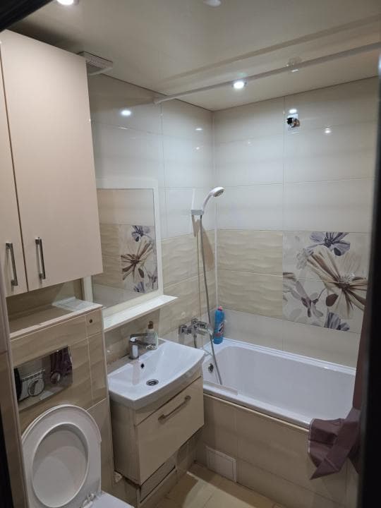 INEL II-SCOALA 8 APARTAMENT CU 3 CAMERE CENTRALA PE GAZE - 12