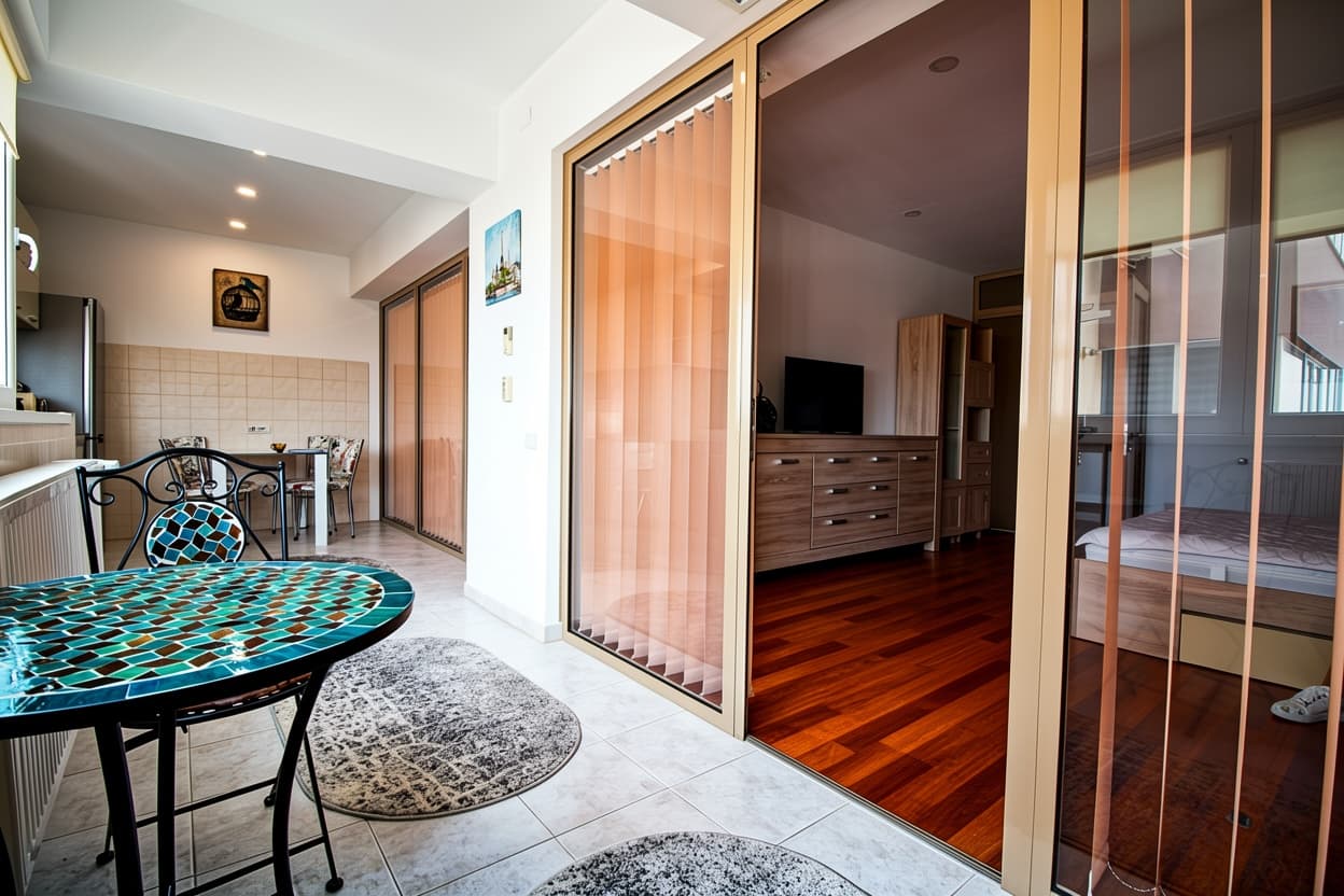 Apartament 2 camere, Zona Faleza Nord, etaj 7, bloc nou, garaj inclus - 8