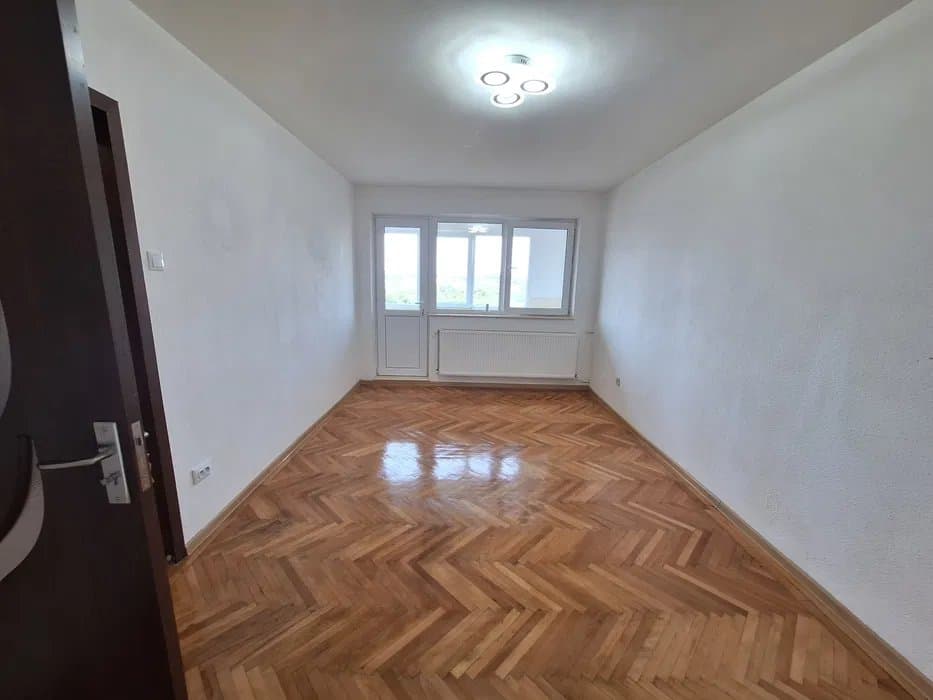 Apartament 3 camere, Gara, etaj 8/10, decomandat, 75 mp utili - 8