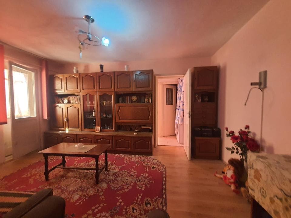 Apartament 2 camere, Tomis Nord, etaj 4/4, balcon și izolație termică - 10