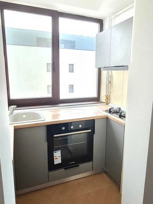 COMPOZITORI-APARTAMENT MODERN GATA DE MUTARE - 6