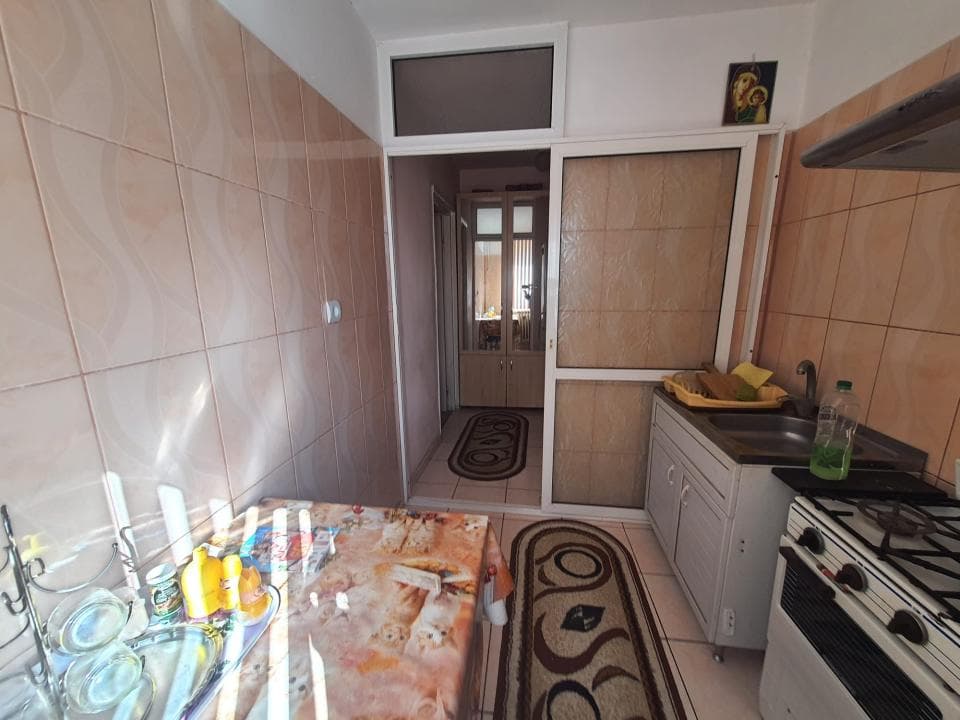 Apartament 2 camere, Tomis Nord, etaj 4/4, balcon și izolație termică - 8