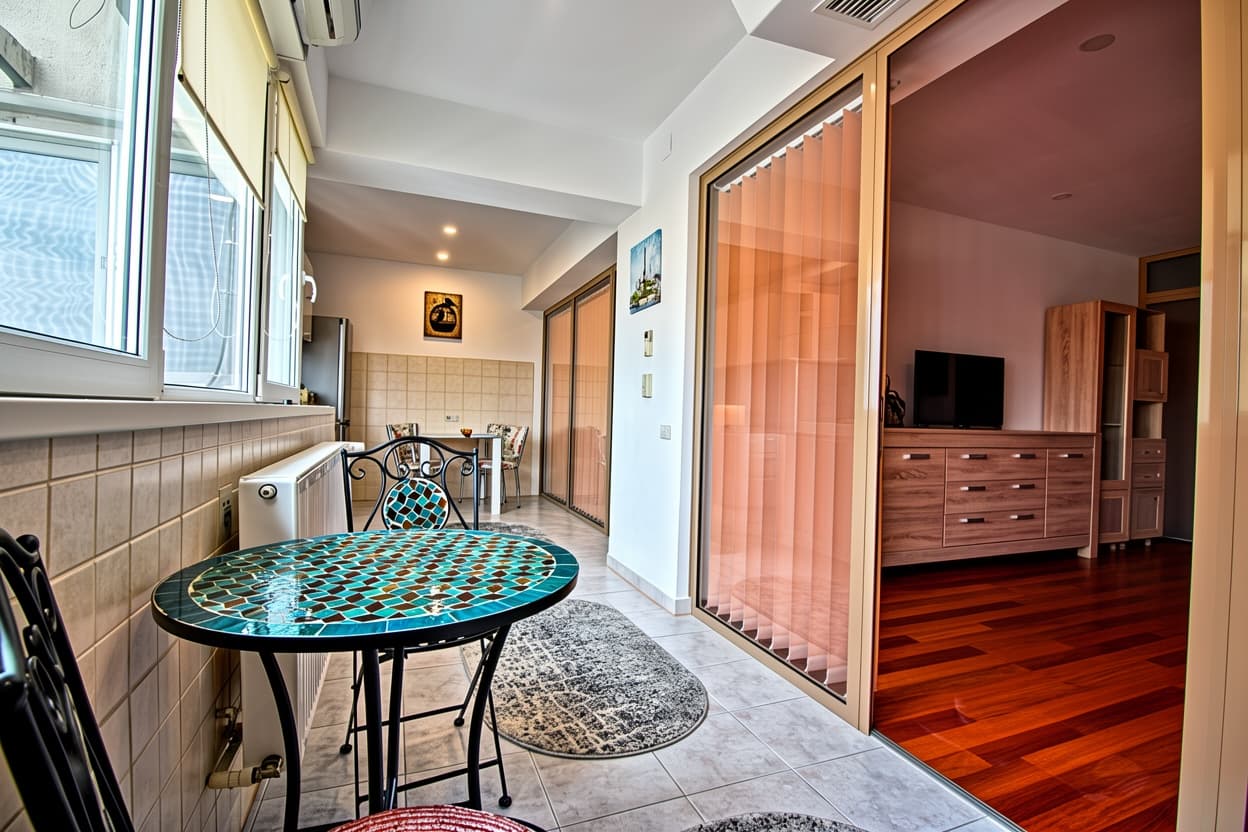 Apartament 2 camere, Zona Faleza Nord, etaj 7, bloc nou, garaj inclus - 6