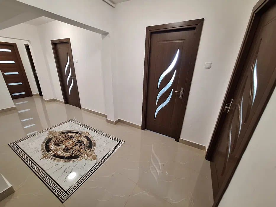 Apartament 3 camere, Gara, etaj 8/10, decomandat, 75 mp utili - 2