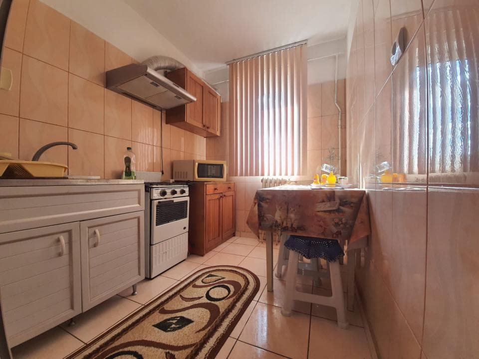 Apartament 2 camere, Tomis Nord, etaj 4/4, balcon și izolație termică - 9