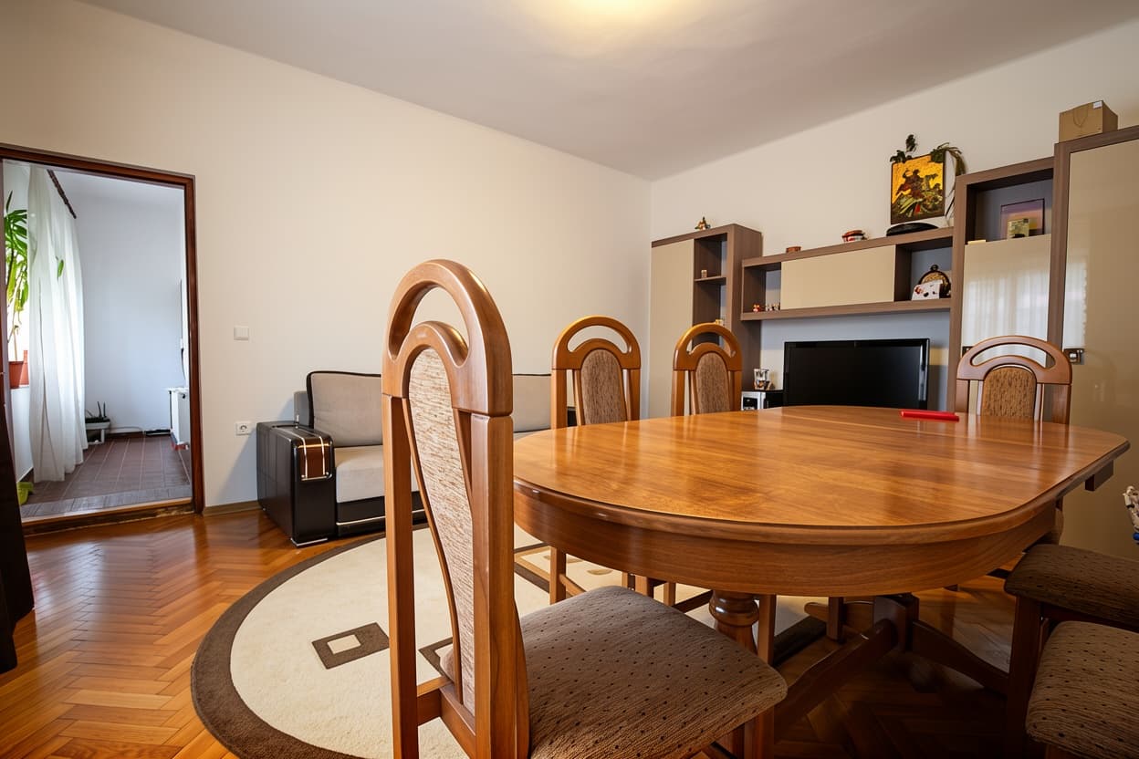 Casă 4 camere, Constanta, structură din cărămidă, curte amenajată - 4